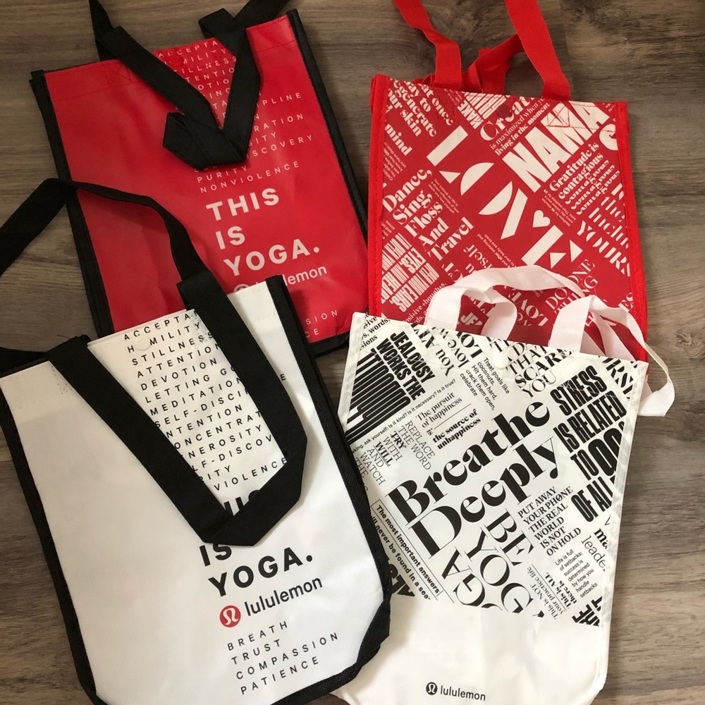 Lululemon small totes -4 pack